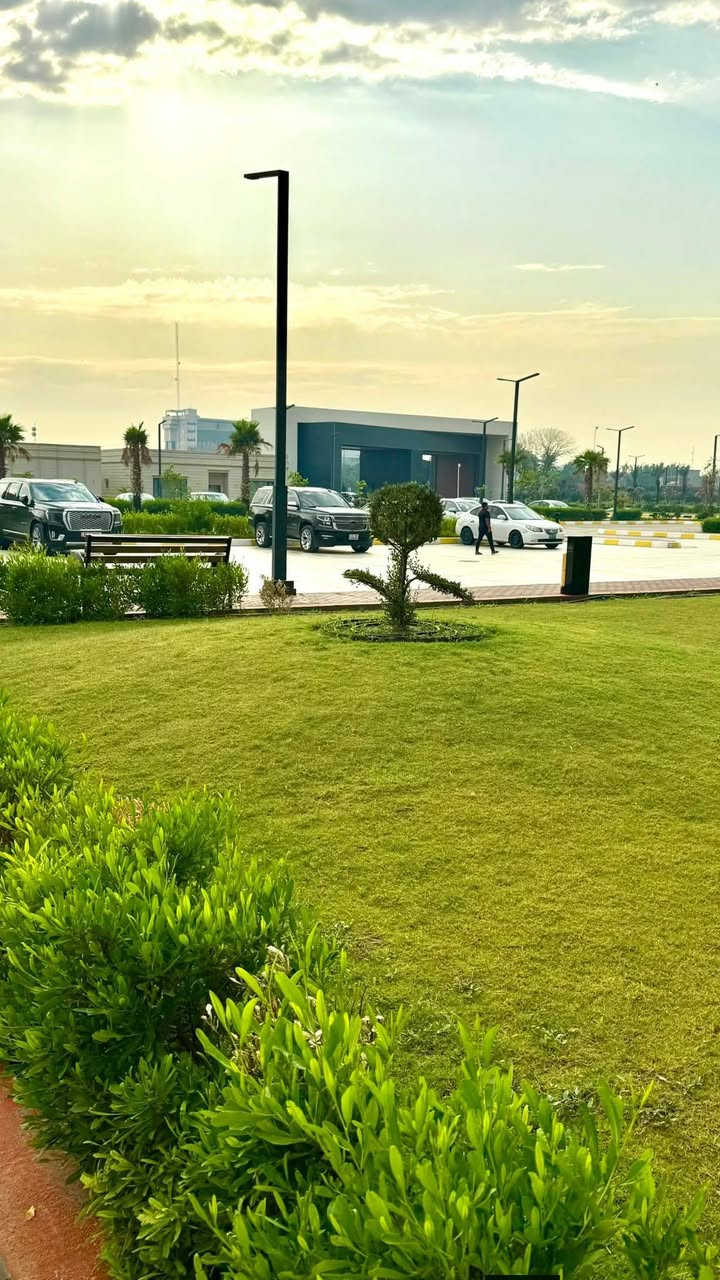 شقة للبيع في مجمع مارينا السكني
🔹 المساحة: 171 متر
🔹 عدد الغرف: 3 غرف نوم
🔹 الطابق: 13 – بناية C2
🔹 الإطلالة: مفتوحة ومميزة
💰 السعر: أقل من سعر السوق 🔥 فرصة ما تتكرر

📩 اكتب (تم) بالكومنت ويوصلك السعر وكافة التفاصيل فورًا

📲 واتساب مباشر:
***********
🏢 شركة بوابة بغداد للتسويق العقاري
✔️ تسويق نظيف، سريع، واحترافي
✔️ نستقبل جميع عروض البيع والإيجار في كافة مجمعات بغداد
📍 عنوان الشركة : بغداد – السيدية – مقابل مجمع مارينا
