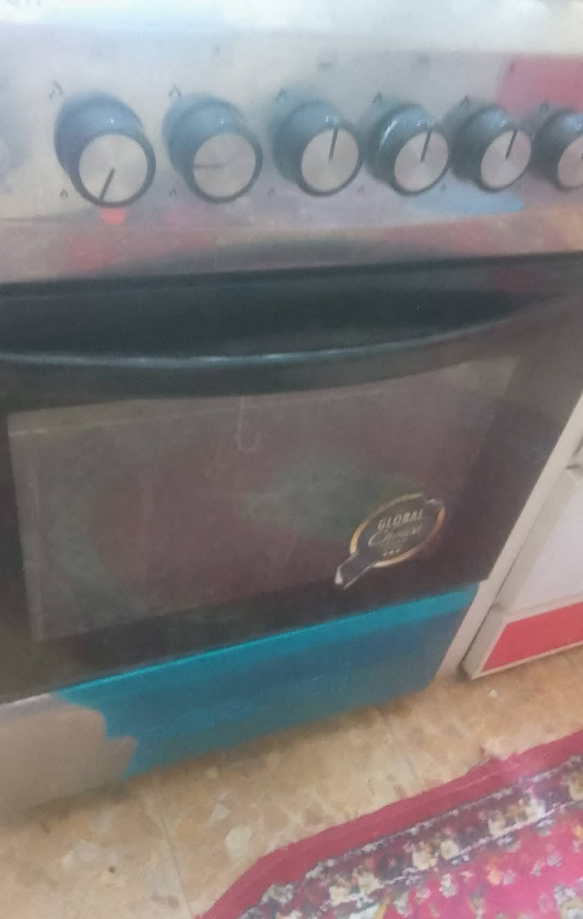 السلام عليكم عندي هذا الطباح جديد مشتغل مره وحده للتجربه فقط وكل غراضه موجوده ب١٥٠ وبي مكاني القبله خلف الجامع واتساب ***********
