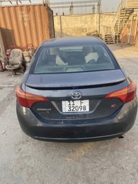 كورلا أمريكي مديل ١٩ محرك ١٨٠٠ ماشيه ١٢٤ حادثا جنطه وجاملغ الخلفي واصل...