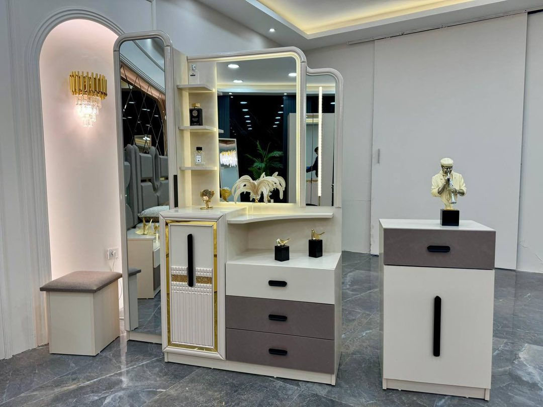 🌟 غرفة تجمع بين الأناقة العملية والتصميم العصري لتمنح منزلك مظهراً مميزاً 🌟

موديل كوبا المودرن

10 قطع              كنتور ملحق 335 سم

✅ ضهر بلوك
✅ برغي وچوي حديد
✅ سرير مخزن
✅ شغل درجة أولى

📩 راسلوا الصفحة أو تواصلوا عبر الرقم:
📱 ***********
(يتوفر واتساب لخدمتكم
