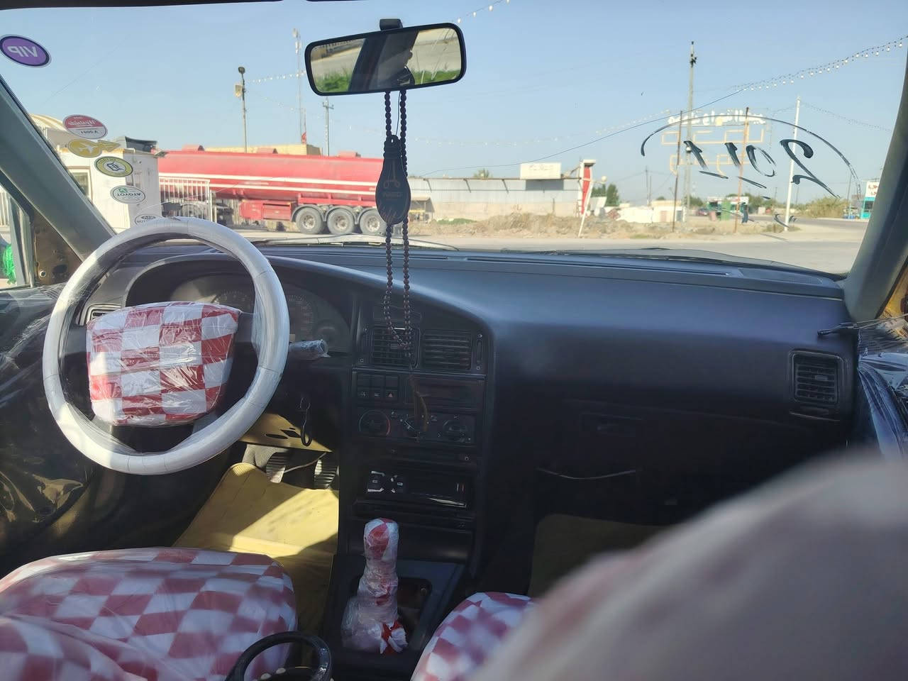 سلام عليكم للبيع بيجو405مديل 9مكينه وكير حاويه تخم تاير بل جيس  حداديه جديده كهربايات كله شغله سياره جاهزه كبلل تطلع عله باب الله بيع مستعجل لسعر 16مكاني نجف مناذره ***********
