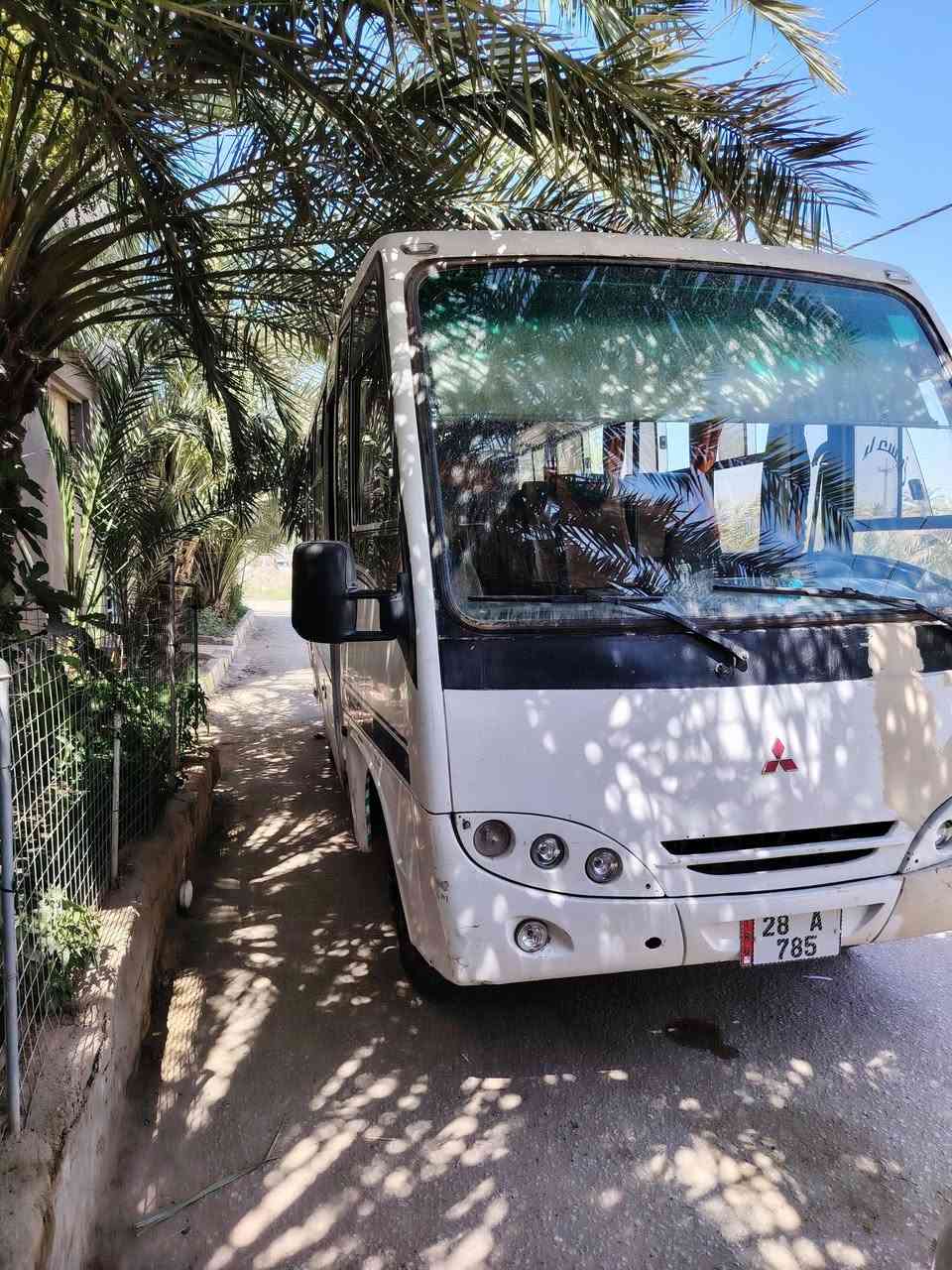 متسوبشي باص لبيع رقم نجف انكليزي بسمي تحويل ثاني يوم السعر 14 رقم الموبايل  ***********
