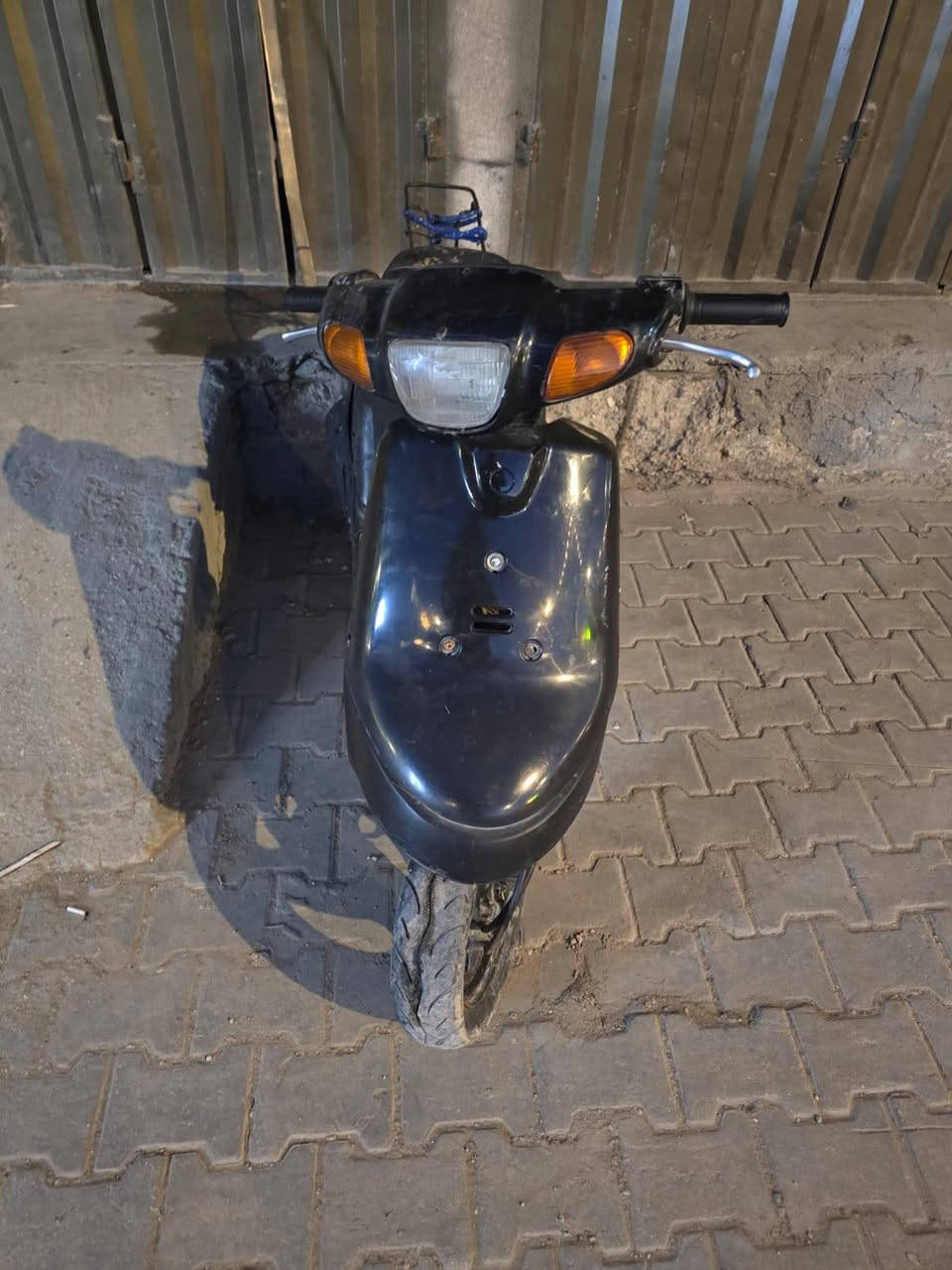 سلام عليكم بطه للبيع كهربايات شغاله

مكينه ناعمه حلوه 
شاصي مكفول 
كفرات نضاف 
مكينه مجفته تجفيت اصلي حراري 
تايرات جدد 
ودراجه مال جناي حلوه ونضيفه 
سعر ٢٢٥بيها مجال
مكاني كربلاء يم مستشفى العباس هلي 
***********
