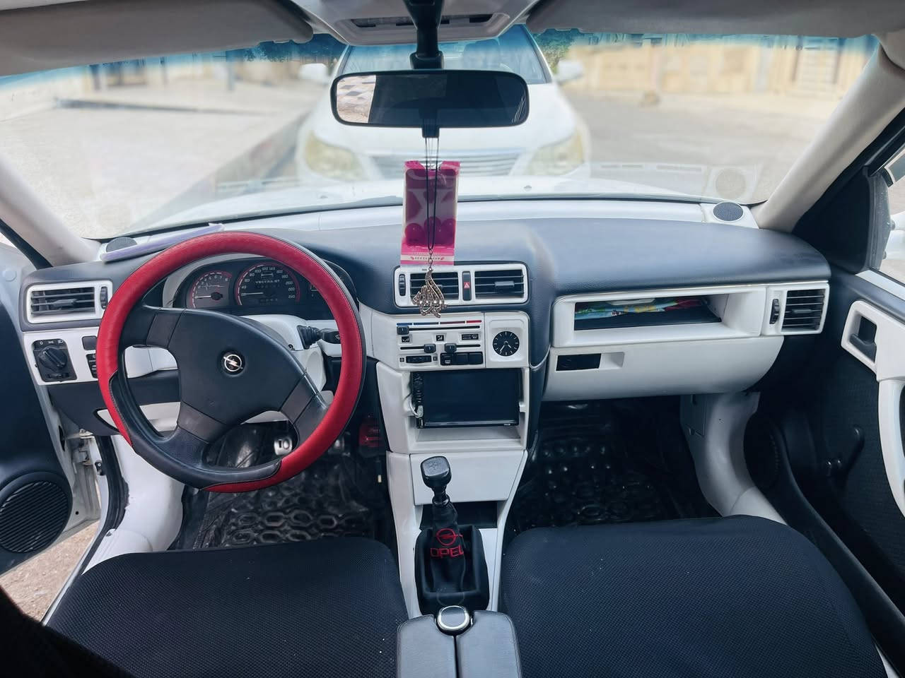 سياره فكترا للبيع موديل 90 كير عادي
فكترا للبيع نظيفه جدا داخل خارج نظيف لون صدفي مصبوغه عام معدله سبورت بلكامل
محرك 20
داخل ابيض

ويل كب/ لايتات زينون  سبورت عدسات / بك لايت سبورت / دعاميه سبورت / تنته 

شاشه 

داخل نضيف الصور كدامكم

عليها غرامه 750$ ينزل من السعر 

رقم سنويه ساقطه وكاله باسمي ايمت ماتريد احمولك سياره نضيفه السعر 55 

عنوان دهوك ***********
