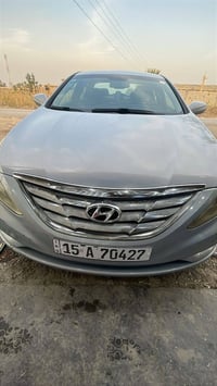 سوناتا 2012 محرك 2400 GDI مكلف بالنشر، السياره بيها قطعتين صبغ فقط بدو...