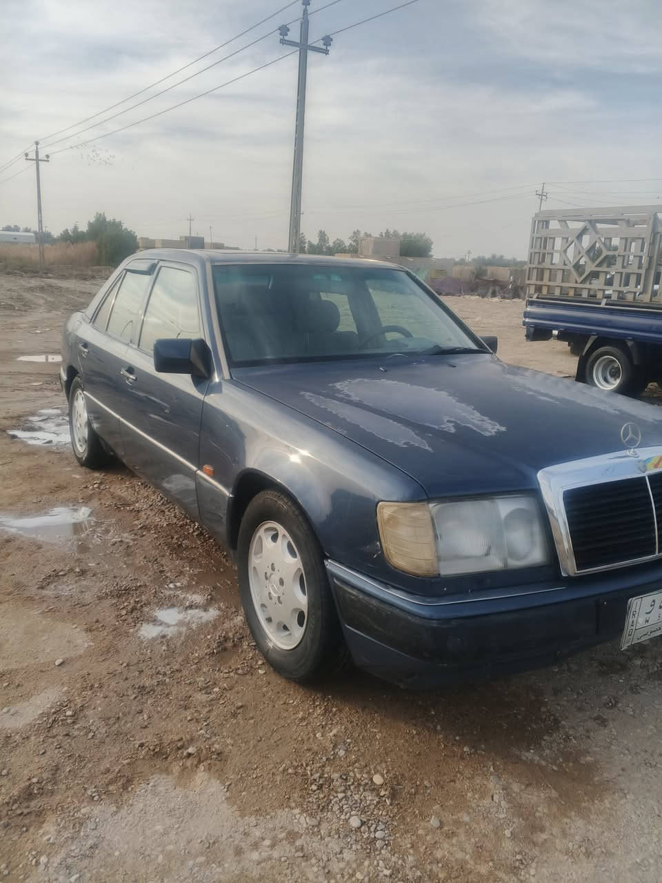 مارسيدس للبيع موديل 92 سياره جديده
بسمي استفسار أكثر ***********٣ السعر 75 بيها مجال
