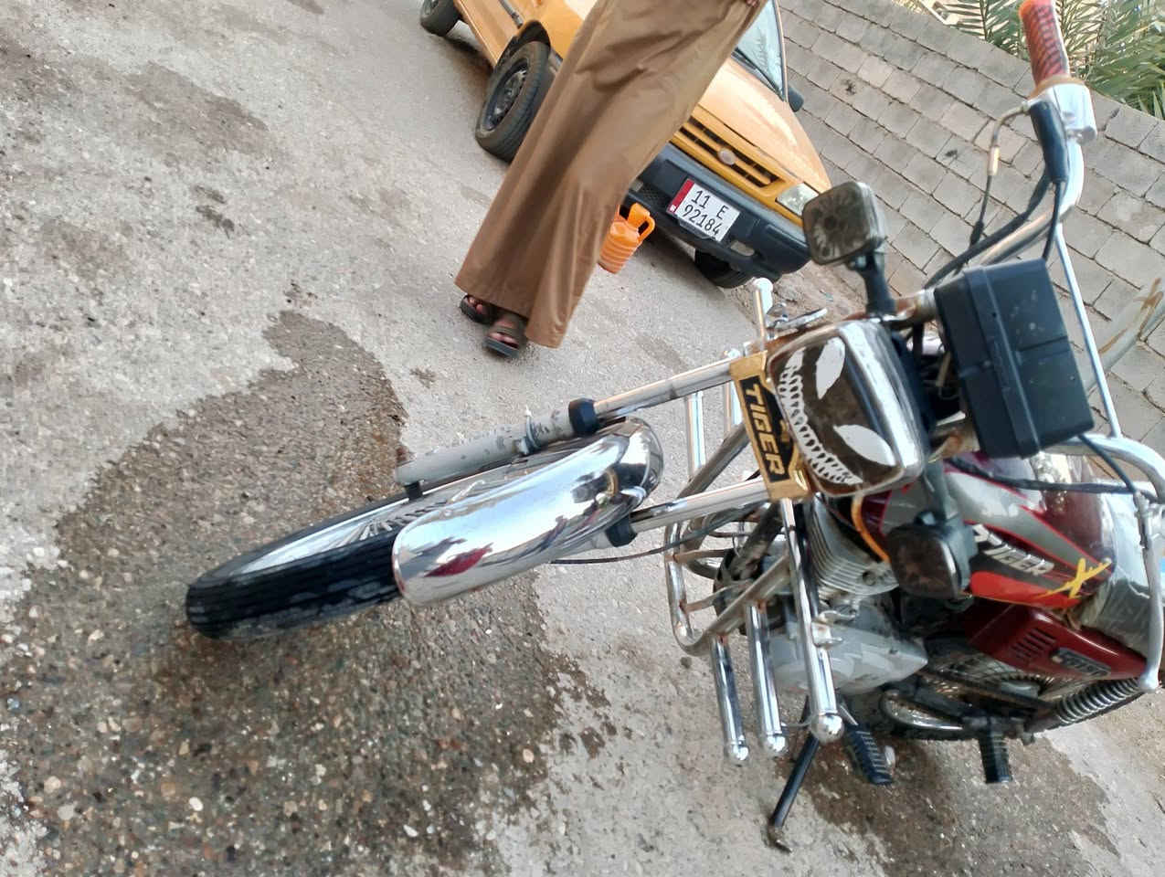 دراجه تايكر ختم سولنك موديل 2021 محرك بلادي فول نضافه ونشاط( تشغيل نكره )(أوراق اصوليه كرتونيه كامله) السعر( 325)وبيها مجال حك الجيه لاتصال *********** خاص ما جاوب الشراي يتصل السكن ديالى (ناحيه كنعان)

