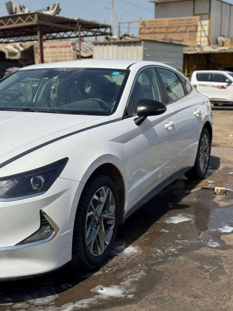 السلام عليكم سوناتا خليجي 2020
محرك 2500 مواصفاته نص فول 
والسونار موجود السعر 185
وبيه مجال المكان بابل مركز مدينه
الاتصال ***********
