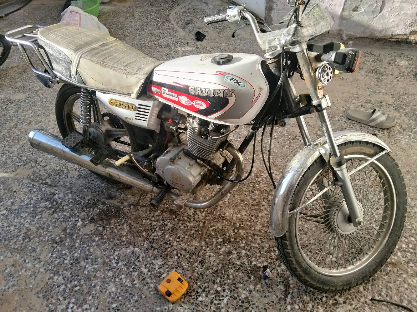 السلام عليكم دراجه للبيع اراني تاكر اربع كير مديل 22 دراجه نقص ولفات دراجه اصوليه اوراق بكانه بغداد الحسنيه مال رشديه سعر 350وبيه مجال رقم الهاتف ***********