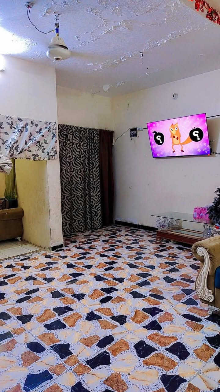 سلام عليكم بيت. لبيع او ليجار   زراعي مساح 100 متر لبيت يتكون من غرفه ومطبخ وصاله وستقبل بس بعده ماكمله لستقبال بقيله بس سكف وحمام وصحيات مكانه ديوانيه حي شرطه لستفسار عله***********
سلام عليكم بيت. لبيع او ليجار   زراعي مساح 100 متر لبيت يتكون من غرفه ومطبخ وصاله وستقبل بس بعده ماكمله لستقبال بقيله بس سكف وحمام وصحيات مكانه ديوانيه حي شرطه لستفسار عله***********

