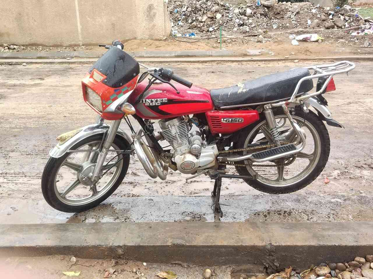 سلام عليكم جني للبيع موديل ١٩ المحرك مفتوح كهربائيات كامله عايزه روله مال سلف فقط اخوان مستعجل علبيعه الشراي يتصل ***********
