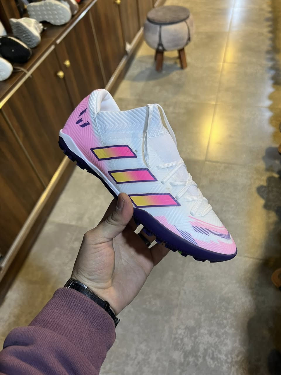 تم وصول وجبة جديدة حذاء ميسي
صناعه ڤيتنامي 💯
 
🚨 الكمية محدوده  🔥 
 قياسات متوفر ( 40 + +41 + 42 + 43 + 44 -45) 📏
و توجد خدمة توصيل لكافة محافظات العراق 5الف

***********
العنوان ديالى بعقوبه رگة حجي سهيل

#حذاء_ميسي #ميسي #لابجين #ستد #ستد_ميسي  #ستدات
