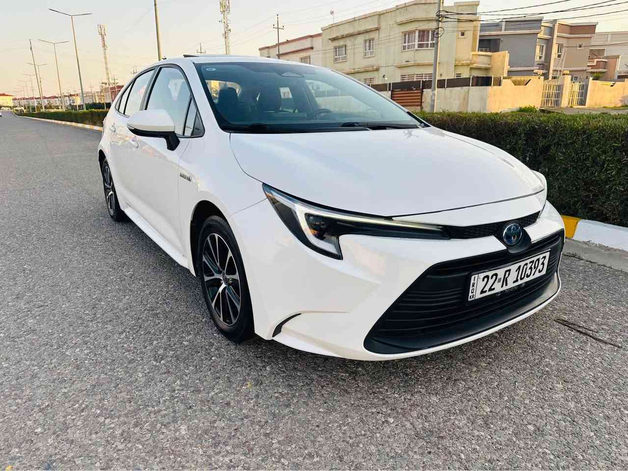 تؤيؤته كرؤلا مه كينه 18 هايبريد مؤديل 2023 تنها ده عامى پيشى سبووغه ناوى نيتى ئيرباگ هه مووى به شه رته 33 km رؤيشتووه فوول مواسه فاته دوو به سمه بيلادى 
*********** أربيل, العراق
