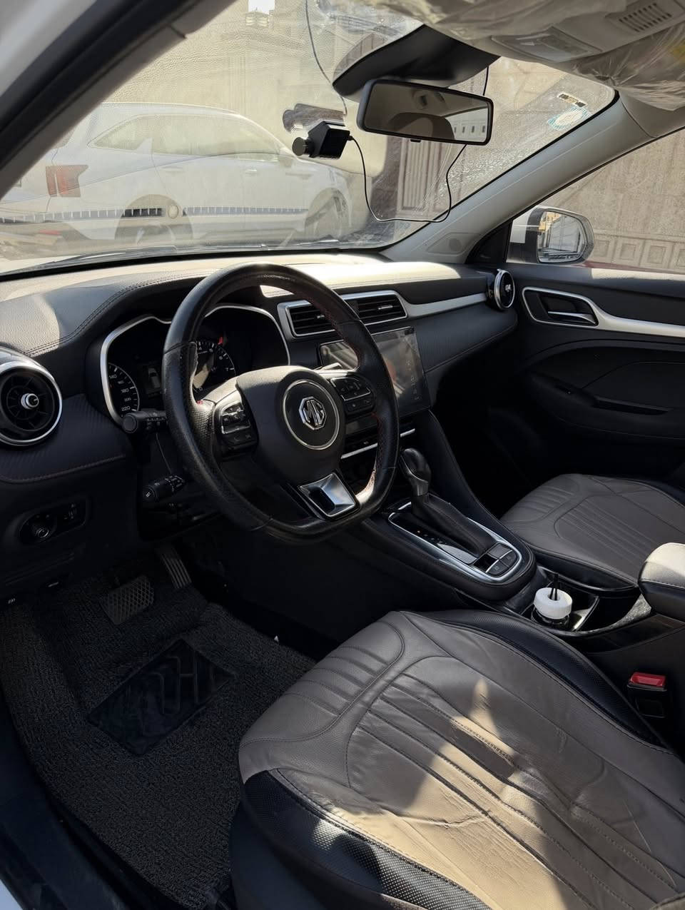 السلام عليكم

للبيع MG zs 
السعر :120$ وبيها مجال 
الموديل: 2024
   المحرك: ( 1500 سلندر )
تبديل دهن بلوكالة
 ماشيه :18 الف KM 

  المواصفات:

 • شاشة + نظام ملاحة

 • كاميرا خلفية

 • حساسات

 • تحكم بالمقود

رقم الهاتف:***********
الموقع: بغداد- شارع فلسطين
