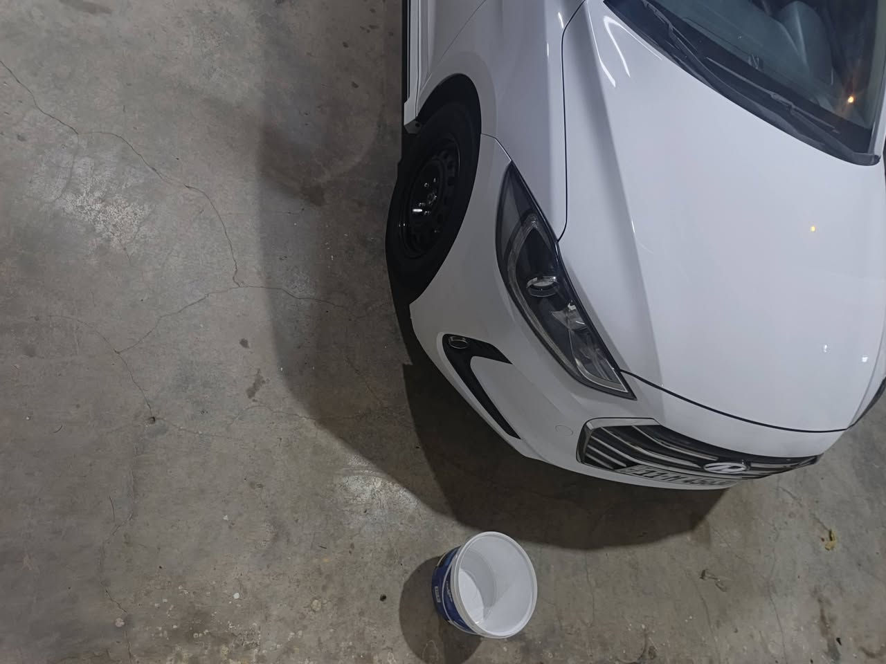 سلام عليكم  النتره 2017 فوال عده البصمه  بيها بيبان ثنين تبديل اصليه من شركه و قديمه  مكينه 2000 سياره حلول حلى من الصور ماشيه 146 حقيقي عنوان بغداد  جسر ديالى الكرغوليه ***********
