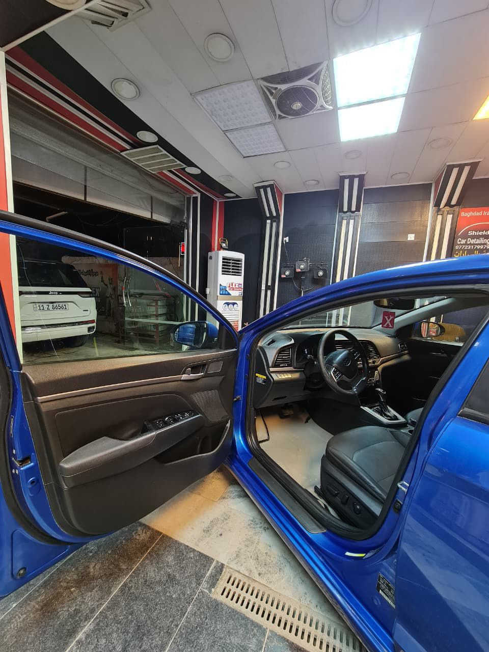 السلام عليكم
النترا موديل 2017 وارد امريكـي

فول مواصفات  محرك 2000 دوش

فتحة، بصمة، كشنات تدفئـة 

3 أنظمة  قيادة، ECO -NORMAL-SPORT

تحكم ستيرن، رادارات جانبية، 

داخل اسود 

كير ومحرك مكفـولات

رقم اربيـل وبأسمي وسنويتـها للـ2029

منطومة تبريـد كاملة شادلها ميكانيكي يعني ماكو فصلة وتبويـخ بالازدحـام ..

ماشيـه 100الف ميل

صـور الحادث بالتعليقات 

بيـها 4 قطـع (جاملغ وبنيد مـال امريكا )

(وجاملـغ خلفي ودوسة باب الصـدر هنا بالعراق )

السعر  123 وبيهه مجال بسيـط ..

مكان السيـارة بغداد 

***********
