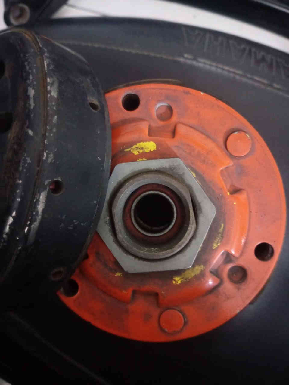 غراض مال سكنس مال حاوية إلي يعجبة شي خلي يراسلني خاص او الاتصال توصيل موجود بكل مكان  مكاني بل الاعظمية بشارع الضباط قرب جامع العساف ***********
