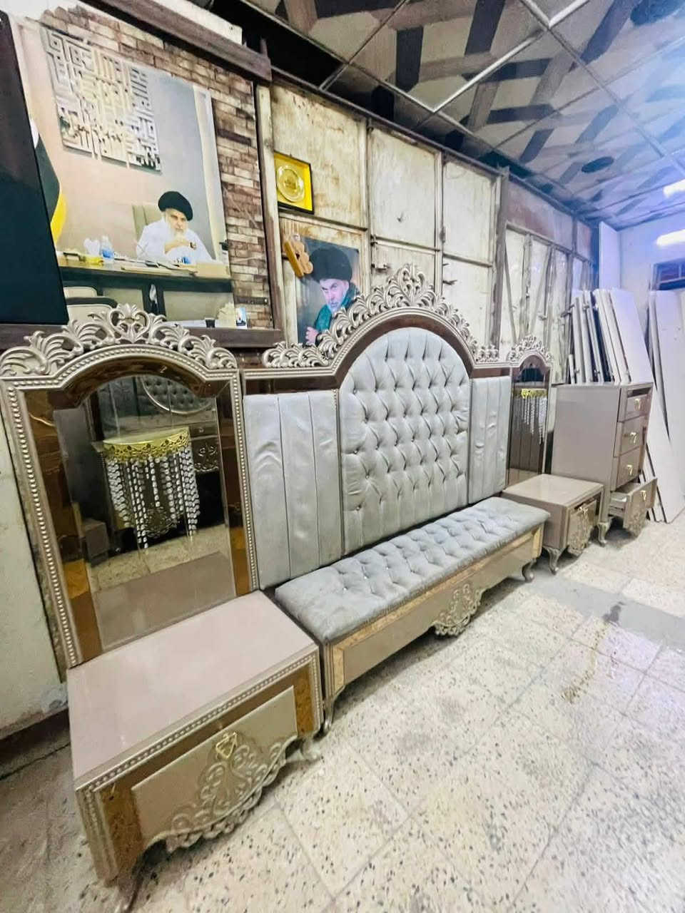 بأسعار تنافسية 💫الجمال في أبهى صوره 😍غرفة تركية ملكيه 🎊
بلون مميز +💫
سرير مخزن ،تتكون من ٩قطعة 
نظافتها 95% سعره 💥٧٥٠
شدّ ونقل مجاناً داخل ✨بغداد
توصيل داخل المحافظات بأسعار  مناسبة💫 سارعو بالحجز


**إذا كنت صاحب هذا الإعلان وتريد حذفه لأي سبب، رجاءا أرسل رسالة إلى الدعم الفني**
