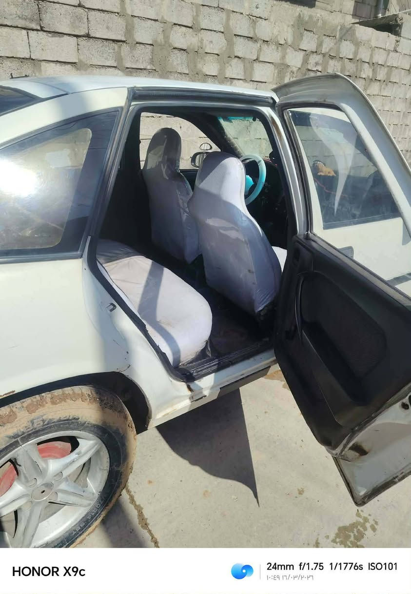 فكتره موديل 91
حجم 16 كربون بنزين 
رقم صلاح الدين مشروع وطني 
سعر 30 
***********
