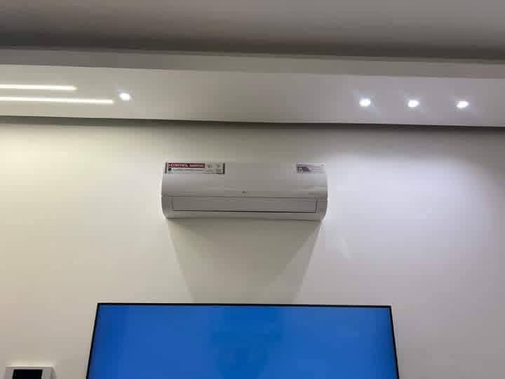 ورشة تبريد ***********
متوفر واتساب
1تنصيب السبلت
2فتح السبلت وغسل 
3شحن غاز
4تصليح اليك 
5غسل السبالت (غسل موقعي )
6نصب استان قطعه خارجيه 
تصليح ثلاجات وعرضات وبخدمتكم
