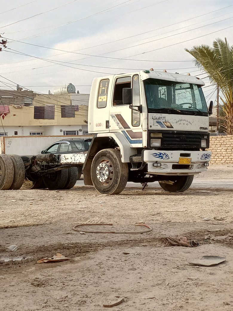 سلام عليكم فورت وارد تركي للبيع  كير محرك شاصي مكفول رقم صلاح دين اصفر سنكل دبل تاير سنكل ابو العضله العنوان سامراء السعر65وبيه مجال  للاستفسار التصال***********
