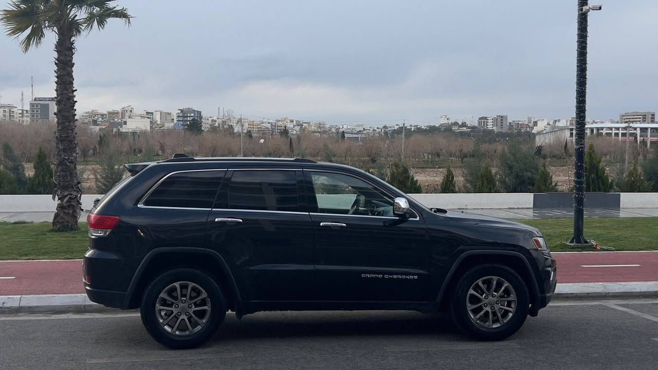 جيب ٢٠١٤ ساغ ساغ دوبةى ليميتد قبات مواسەفات
نمونە لە جوانی هەمو گیانی لەسەر دەقی شەریکە
***********
سلیمانی السليمانية, العراق
