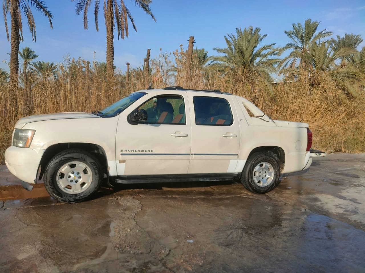 السلام عليكم تاهو افلانج مديل ٩ باسمي رقم انكليزي سعر مناسب الرقم ***********

