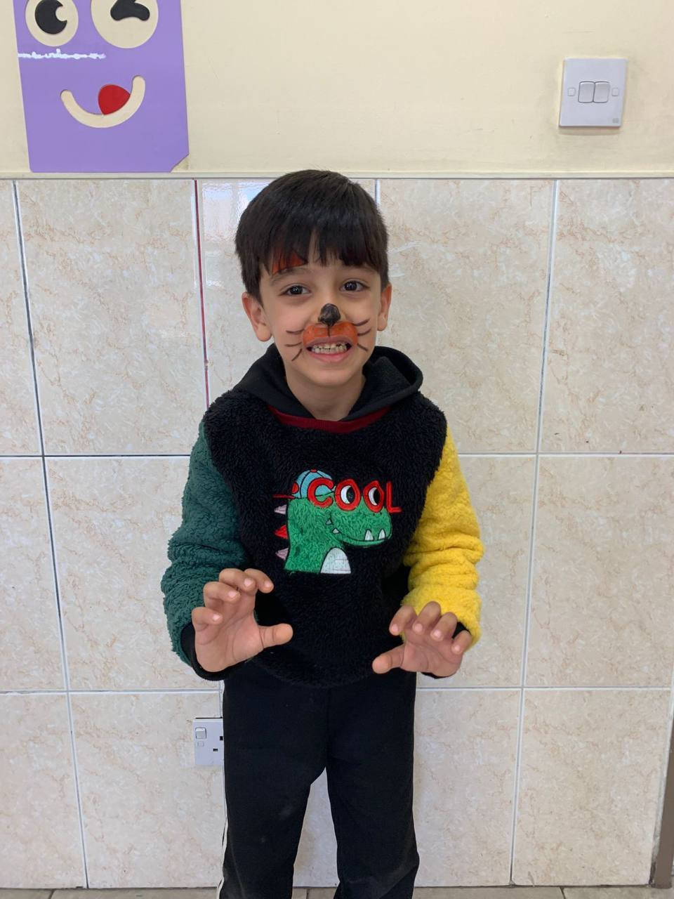 لقضاء وقت مليء بالسحر والألوان!
قمنا بتحويل وجوه صغارنا الجميله إلى لوحات فنيه مبدعه باستخدام الالون الزاهيه وتحويلها إلى شخصيات يحبونها 
سنرسم الفرحه على وجوههم والسعادة في قلوبهم 
حضانة نور بسماية A9 
مؤسسة كيدز اكاديمي التعليمية  
للاستفسار مراسله الصفحه او الاتصال ***********☎️
