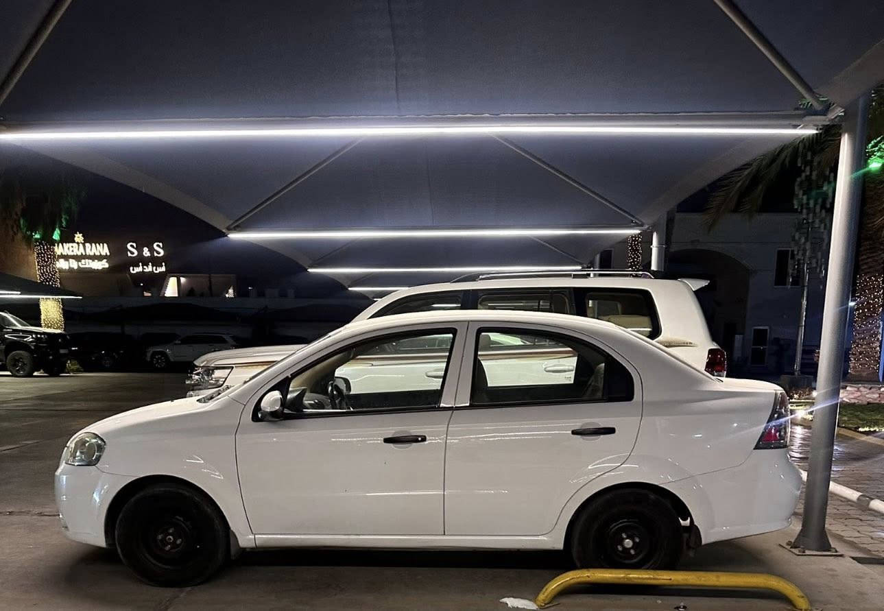 سيارة Chevrolet Aveo أفيو للبيع
موديل 2010 خليجي / الشركة العامة

✅ محرك ومكينة مكفولة

✅ بدون صبغ

✅ تخم تايرات جديد

✅ فيت بم جديد + واحد احتياط بالصندوق بالباكيت 

✅ تبريد شغال ممتاز

✅ دكم وجامات كهرباء

✅ ماسحات أصلية

✅ سستم سماعات + شاشة بلوتوث

✅ سيارة مرتبة واستعمال يومي

✅ اقتصادية بالبنزين

✅ فحص كامل ما تحتاج شي

📍الموقع: بغداد

📞 للاستفسار والمراسلة: [***********]

💰 السعر: 80 ورقة
