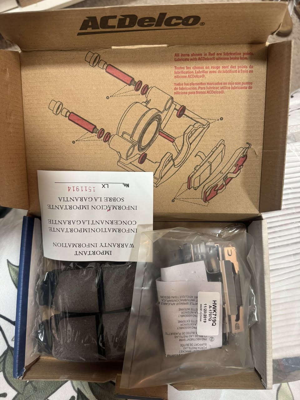 تاهو ٢٠٢٠
كله اصلي وكالة بشرط
اشتريتهن وماشديتهن 
للبيع المكان اربيل توصيل موجود 
الفيت بم ٣٢٠ الف مجاله بسيط 
دسكات ١٢٠ الف مجال بسيط 
الفلتر ١٠ الاف


**إذا كنت صاحب هذا الإعلان وتريد حذفه لأي سبب، رجاءا أرسل رسالة إلى الدعم الفني**