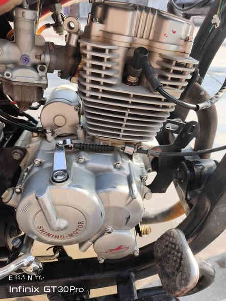 سلام عليكم ستوته مديل 19 محرك 22 ستوته كفاله عامه من شاصي من ركبه ستوته تخبل ما ناقصه شي كبل لشارع سعر 1450 وبيه مجال قليل مكاني ديوانيه الاسكان هاذه رقمي *********** خاص هم موجود
