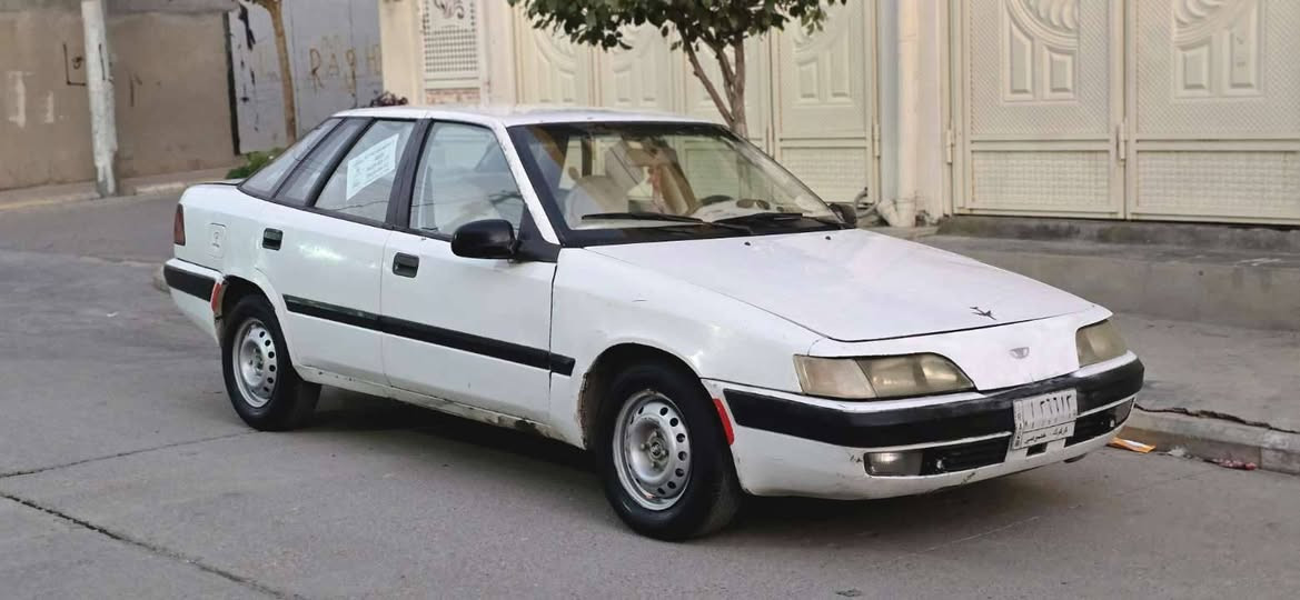 دایۆ اسپرۆ بۆ فرۆشتن مۆدیل 1995  مەکینە 16ی فەل بەخاخ شتێکی زۆر جوانو جایزە   چوار تایەی لۆکی لەسەرە   ڕەقە  کەرکووکە  شەرتی تەحویل  100 هەزار غەرامەی تیایە   بەس یەک کێشەی هەیە  مەکینەی مان شۆریوە و ساف ئیش ناکات   بە یەک سلف ئیشە کا  سعری 18 گڵاو مەجال   ژ_م ***********
شوێن تەکیە  »نزیک چەمچەماڵ
