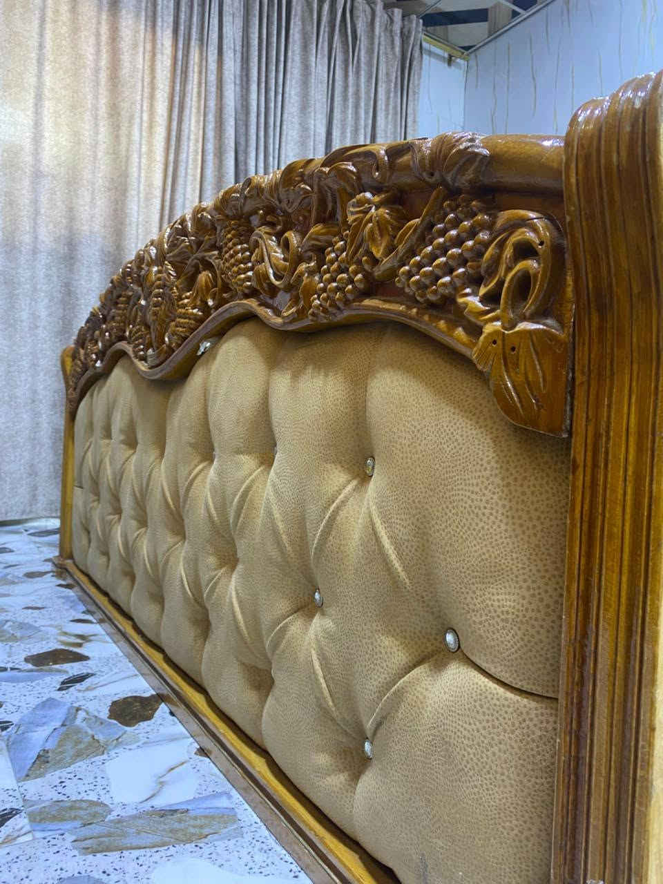 سرير مع التختة صاج اصلي سعرها 250 وبيها مجال مكاني الدورة شارع الضغط


**إذا كنت صاحب هذا الإعلان وتريد حذفه لأي سبب، رجاءا أرسل رسالة إلى الدعم الفني**