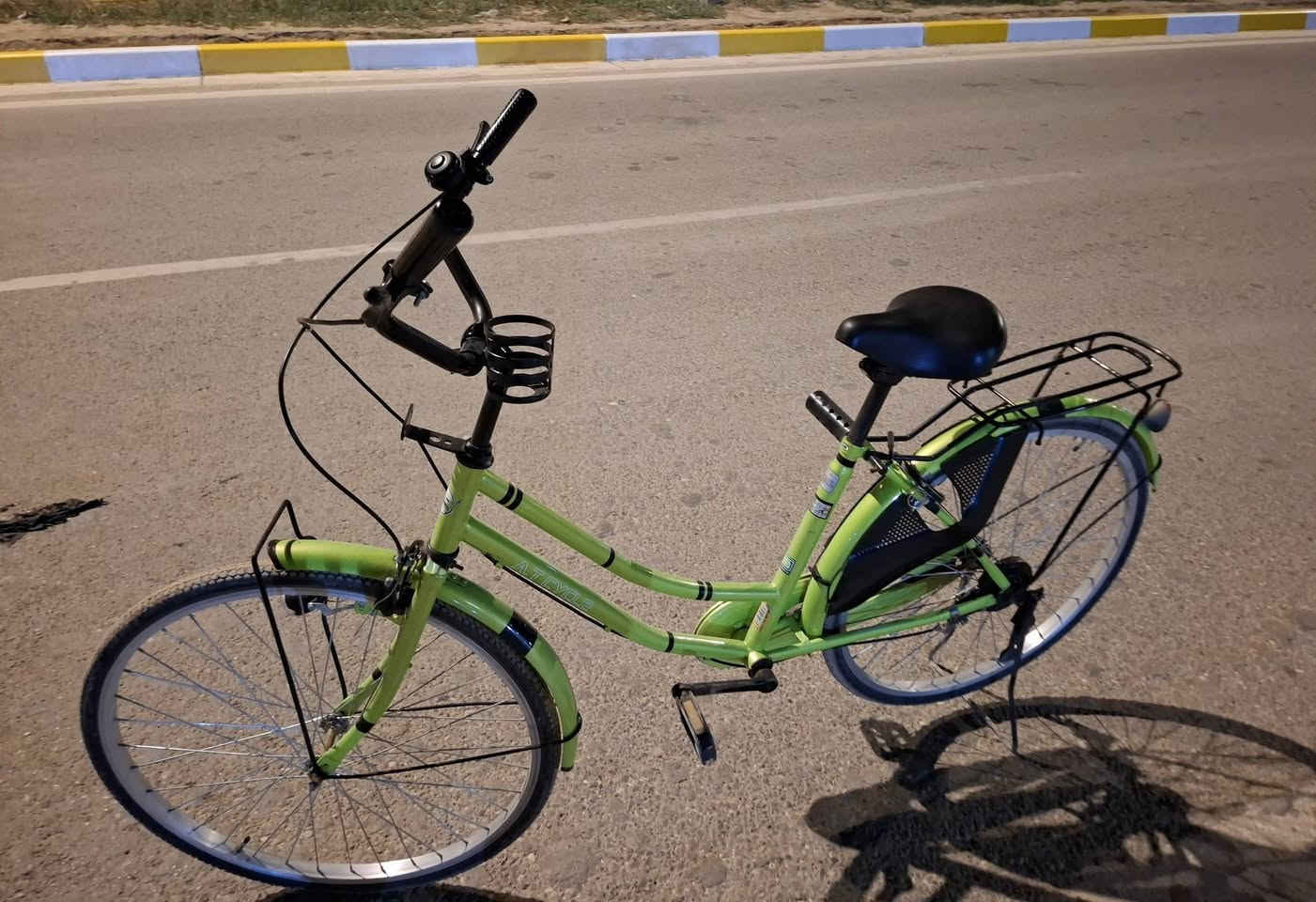 سلام عليكم
باسكل للبيع 
الحجم 26
السعر 110 وبيه مجال


**إذا كنت صاحب هذا الإعلان وتريد حذفه لأي سبب، رجاءا أرسل رسالة إلى الدعم الفني**