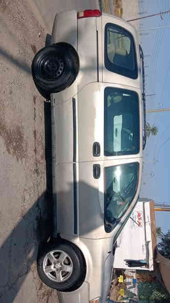 السلام عليكم ورحمة الله وبركاته
للبيع شوفر ليت بلاندر مديل
2007 رقم بغداد انكليزي باسمي 7 راكب 
محرك 6 وكير وصدر الخلفي جديد عل فحص
كهرباىيات كله شغاله الكشر شويه بيه جراد
بيه طخه بصيطه بلدوسه صفحه السايق وقطعه صغير يم قبغ البانزين فقط
السعر 55 وبيه مجال حك الجيه
الاتصال ***********
وبي واتساب بلخدمه
