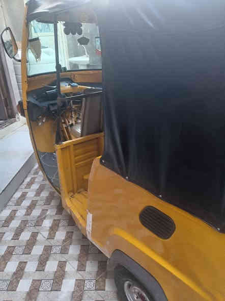 تكتك بياجو مكينه محور تي في اس مبدل ولفات فقط موديل ٢٠١٩ رقم وسنويه بأسمي الاستفسار ***********
