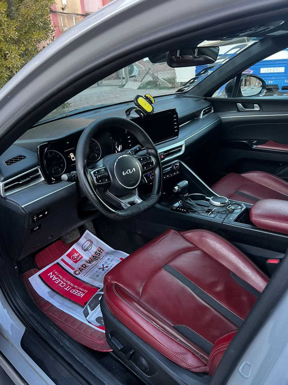 سلام عليكم
K5 GTLain

جيتي لاين مديل 2022 رقم نجف حره

 محرك 1600 تيربو 

؟ تشغيل عن بعد 

؟ تبريد ثلج+ مناخين منفصل السائق والصدر 

؟ اشاره ترحيب 

؟ بانوراما 

؟ سايد بريك بصمه

؟ لايت 3 عدسات بلادي زنون LED

? بصمه ابواب وجنطه 

؟ صندوك ذكي 

؟ لد امامي لد نهاري 

؟ لد خلفي 

؟ شحن لاسلكي 

؟ كشافات ضباب لد 

؟ استرين D 

? فول تحكم استيرين 

؟ كشنات حضن 

؟ رادار امامي 

؟ رادار جانبي 

؟ رادار خلفي 

؟ تحديد مسارات 

؟ توقف ذاتي امامي 

؟ توقف ذاتي خلفي 

؟ قياده شبه ذاتيه 

؟ كامره خلفي دواره 

؟ شاشه Gps كبيره لمس ونضام ابل كار بلي وكامره خلفيه دواره 2 وضعيات تصوير 

؟ فول تحكم استيرن+ كروز سرعه+ اوامر صوتيه + تثبيت المسار 

؟ نضام مود درايف (3) انظمه قياده اعتيادي.رياضي .ذكي 

؟ حساس شاطارات 

؟ نقطه عمياء 

؟ داخل احمر جلد مطرز علامه ( جيتي)

؟ وبعد بيهه مواصفات معروفه 

تحويل ثاني يوم السياره نجف بسمي

***********رقم صاحب السياره
