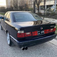 بي ام دبليو ٥٢٠ • ١٩٩٢ • جير عادي