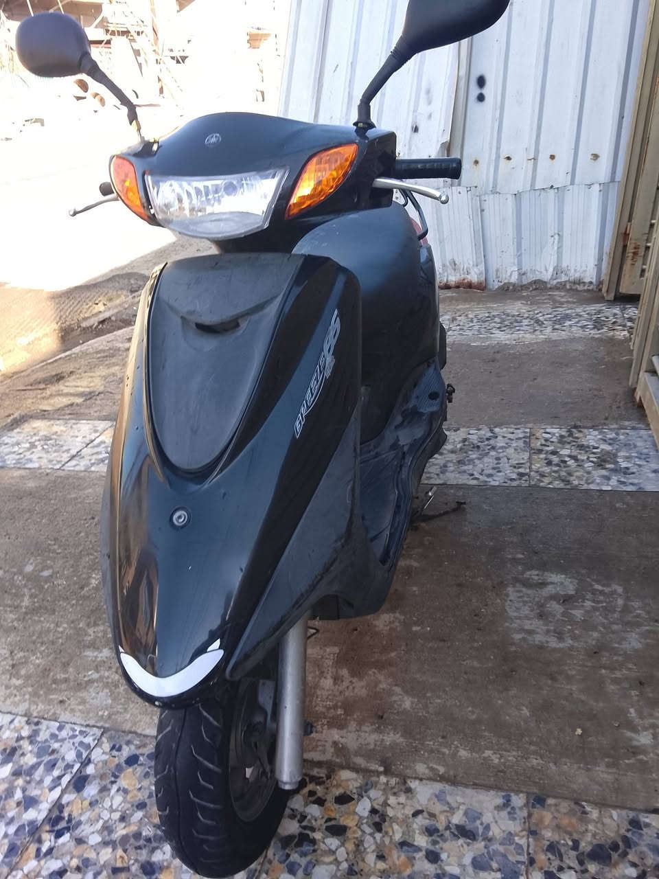 بريز لايت عالي كابرتير مختمه  ختم واحد كله شغاله اي نقص مابيه نضافه فول دراجه جديدة لوك السعر ٦٥٠ بغداد المشتل ***********
