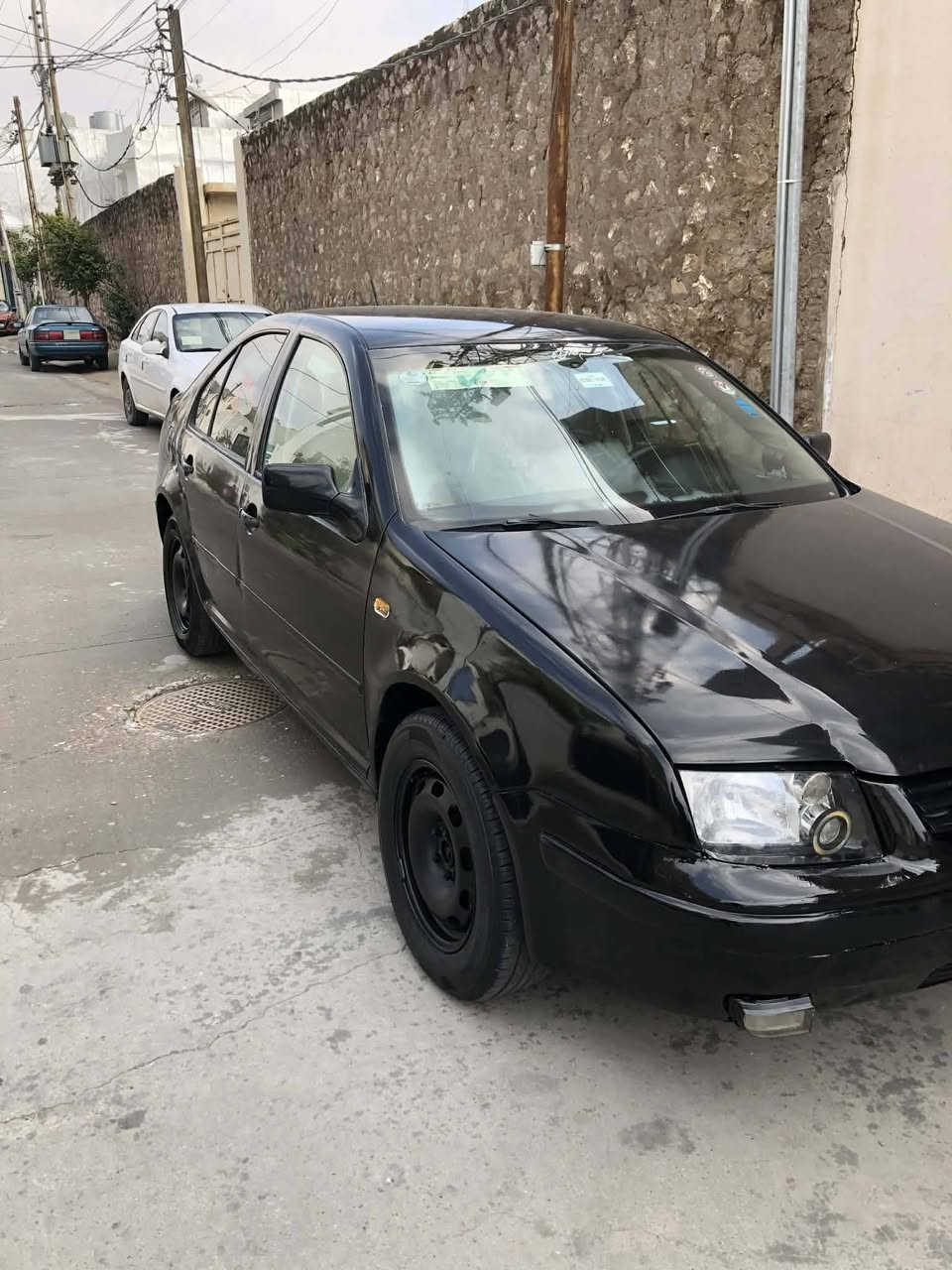 كولف موديل 2002 كير اوتوماتيك رقم كركوك عنده بطاقه بنزين كهرباء كله شغل بشرط شرط تحويل وغرامات سياره بدون ضرررر  مكان سياره كركوك رقم موبايل *********** وعل واتساب
