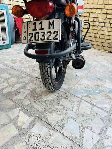 السلام عليكم دايون رقم وسنوية بغداد 
الله شاهد بس حاطلها صندوك ممشتغل بيها دلفري 
دراجة كهربائياتها شغالة مابيها نقص 
تجي تشوف بعينك 
السعر 2400 
مكاني البلديات بغداد 
***********
اتصال وواتساب
