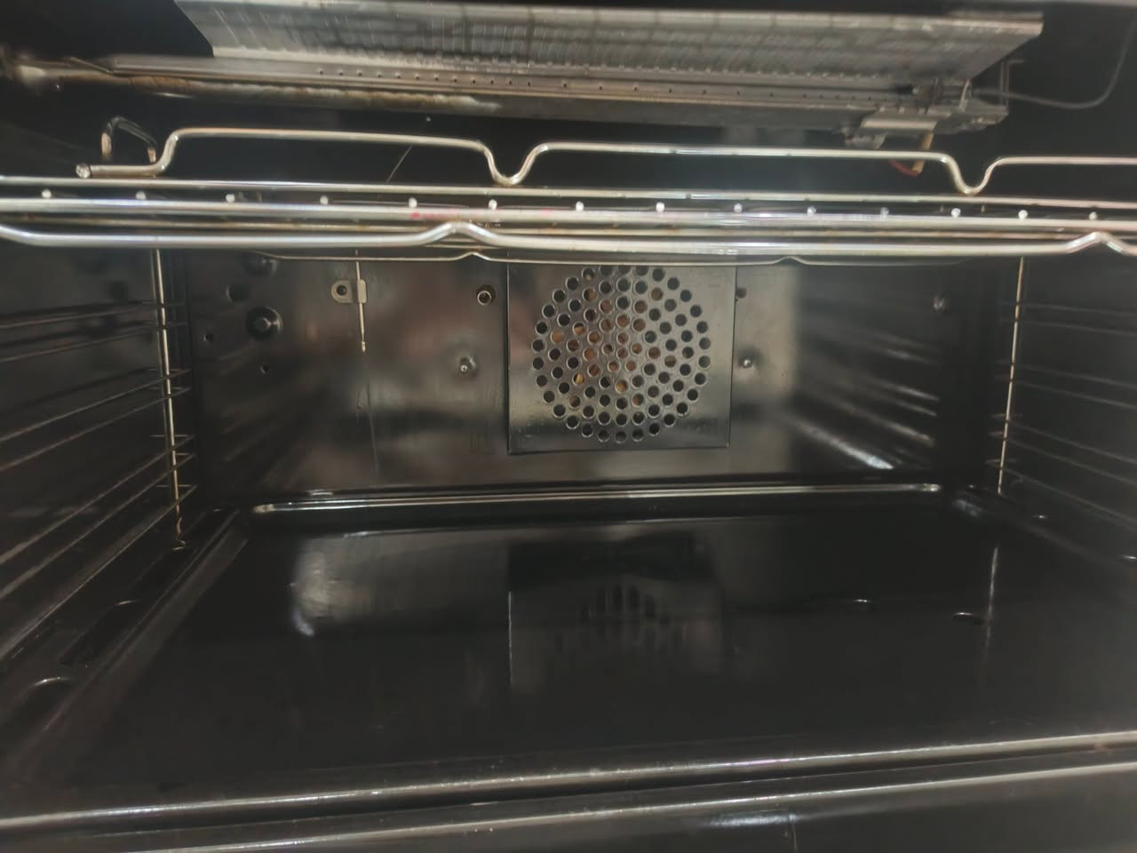 طباخ خمس عيون  قياس 60/90 نوزل سيفتي حمايه اطفال صناعة يونيون اير  ايطالي تجميع مصري طباخ مابي اي عطل اخو جديد نظافته مبين بالصورة


**إذا كنت صاحب هذا الإعلان وتريد حذفه لأي سبب، رجاءا أرسل رسالة إلى الدعم الفني**