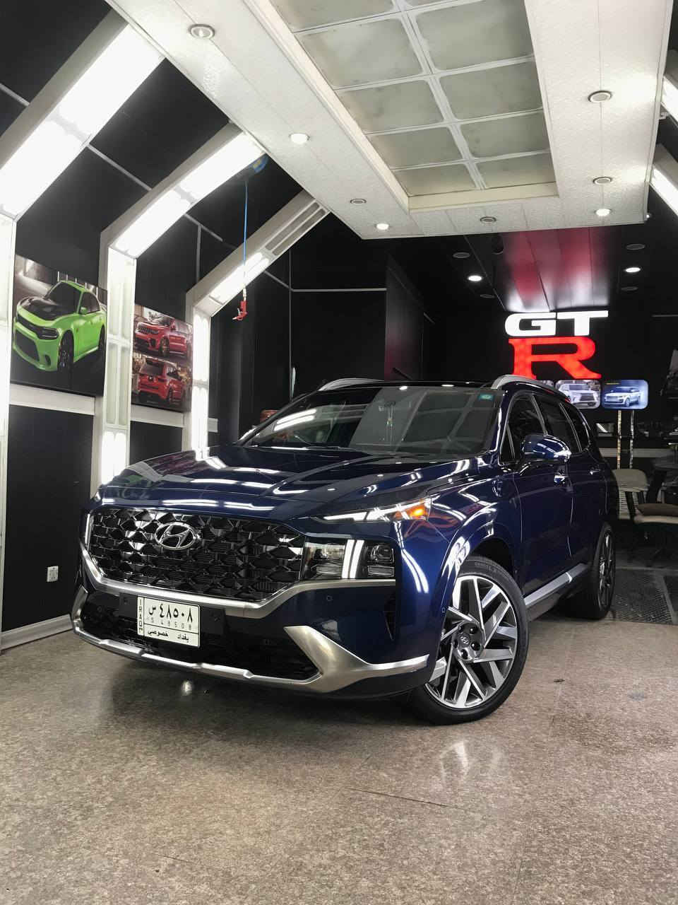 للمراوس او البيع سنتافي Calligraphy موديل2022 وارد أمريكي رقم بغداد دولي باسمي  حادثة جاملغ وبنيد تبديل وبارد بالباب الخلفي اثر النقل ماشية 91
 بصمة بيبان و تشغيل 
 محرك ٢٥٠٠ تيربو 
لد نهاري بك لايت لد اضاءة زنون 
٤ رادارات امامي خلفي وجانبي مانع تصادم وتحذير تصادم 
خمسة راكب   
 الشاشة كبيرة ابل كار بلي 
 عدادات شاشة ديجيتال 
 داتا شو عرض بالجامه الأمامية 
 3 وضعيات قيادة 
 تدفئة تبريد مقاعد  إمامية 
 نظام النقطة العمياء 
 مقاعد  كهرباء 
 نظام ترحيب عند الاقتراب من السيارة مع اضاءة المرايات الجانبية 
 المحافظة على المسار 
قيادة ذاتية 
 تبريد منفصل مناخي 
 بردات خلفية 
صندوق كهرباء 
 اوتو هولد توقف ذاتي 
 كير بيانو ٨ نمر 
٥كامرات ٣٦٠ درجة 
 شاحن واير ليس 
 قطعتين تبريد 
بانوراما 
حساس اطارات
كشنات جلد  سقف كنتاره 
 * نظام اطفاء المحرك (A) ذاتيا في الازدحامات لتوفير الوقود
* شاشة تدعم Apple Car play و Android وبلوتوث مدمج والأوامر الصوتية
* مفتاح ذكي بصمة + التشغيل عن بعد 
* نظام قفل العجلات الاربعة / لاغراض الاوف رود
* هاند بريك بصمة 
*  خاصية ISOFIX   ايزو فكس قفل الاطفال 
* الشاشة الوسطية حجم كبير مع دعم الملاحة بالخرائط GPS وبوصلة للاتجاهات
* شاحن هاتف wireless
* مخارج شحن USB وتشغيل الميديا
* منافذ للطاقة كهرباء 12فولت ومنفذ 110 فولت
* لايت زينون رباعي العدسات بتقنية High Beam الانارة الذكية + LED  نهاري 
* نظام القيادة الذاتي الذكي في الشوارع المخططة 
* مثبت السرعة Cruise وميزة التباعد عن المركبات
* طي المقاعد الخلفية كهربائي 
*شفتات استيرن
السعر215
العنوان بغداد/ *********** واتس اب
