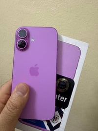 16عادي لون المميز تك سيم  ذاكره 128 بطاريه 98  جهاز جديد كص  بعده داخل...