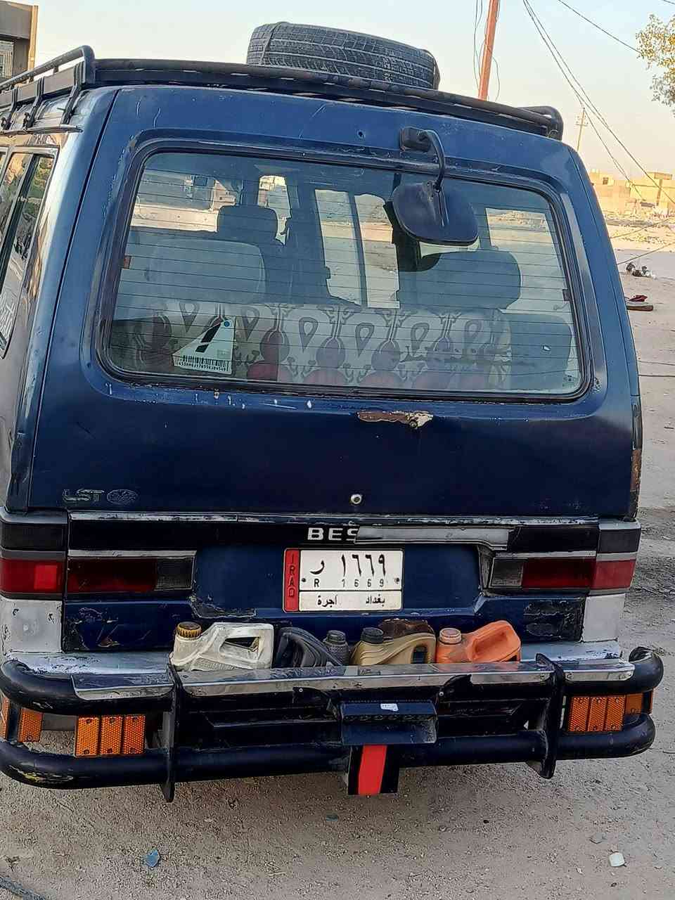 سياره للبيع. موديل. 94كيه بسته مكينه وكير وكسن مكفولات حداديه نضيفه  مامصبوغه بس صبغ جماليه 
العنوان كربلاء السعر 55وبيها مجال بصيط /الرقم ***********
