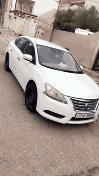 نيسان سنترا 2015 خليجي ابيض صدفي السياره باسمي شرط تحويل فقط باب خلف سكن بيها شويه بارد دفتر بانزين بيها محرك 16 
السعر 120 بيها مجال 
للاستفسار اتصل ***********
