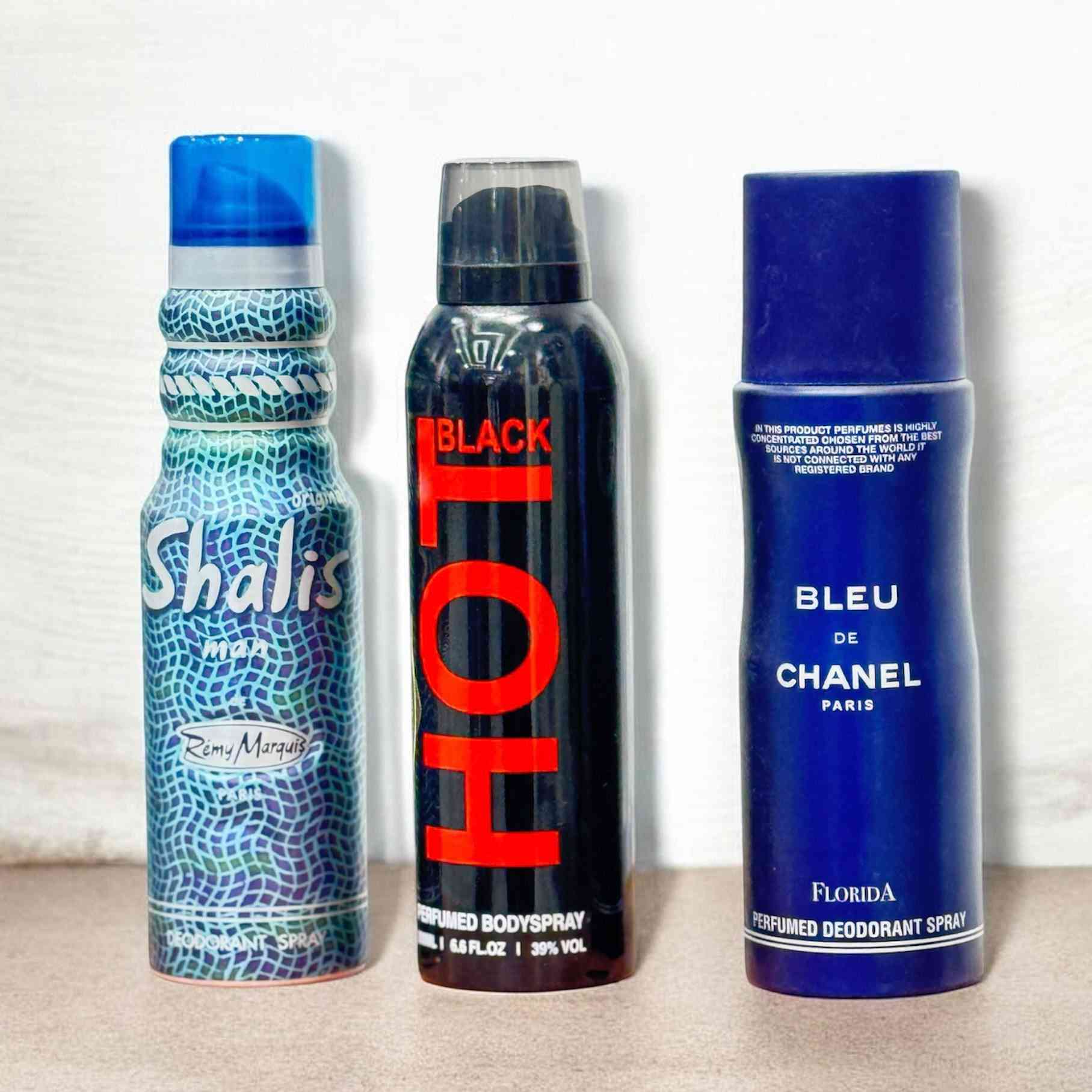 توفر تشكيلة مميزة من العطور، والمعطرات، ومزيلات العرق بروائح فاخرة وماركات عالمية ومتنوعة تناسب جميع الأذواق .

زورونا وتمتعوا بأجمل الروائح وأفضل الأسعار .

#مجمع_ابو_جنات
#العنوان / قضاء النصر ، القيصرية الجديدة في السوق المسقف اول محل على الجهة اليسرى .


**إذا كنت صاحب هذا الإعلان وتريد حذفه لأي سبب، رجاءا أرسل رسالة إلى الدعم الفني**