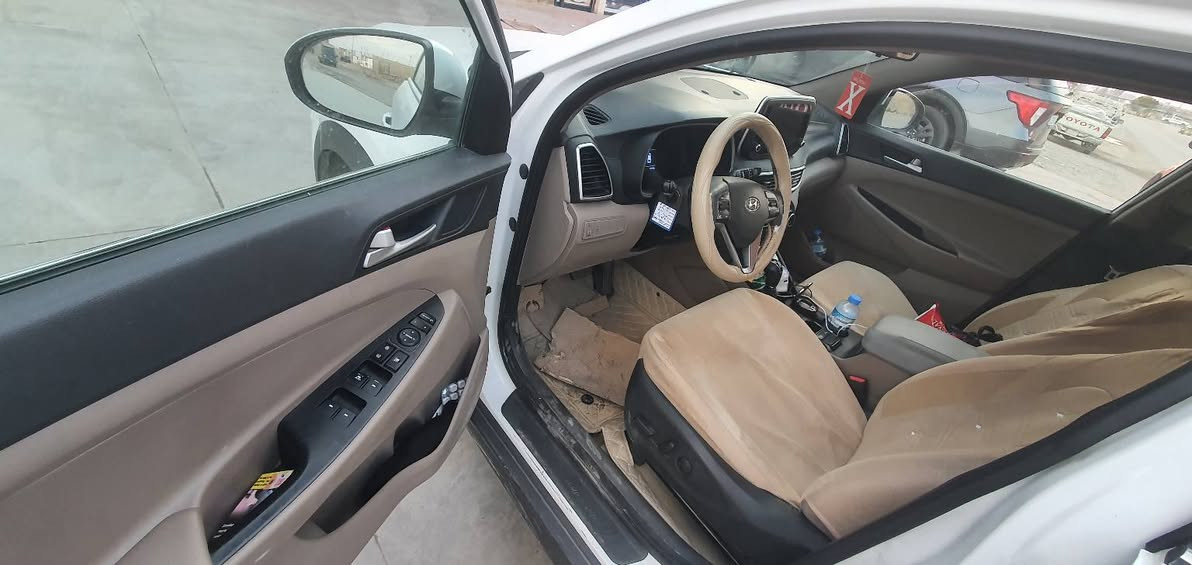 🧿عـــلـئ بــــركـــة الـــلـــه🧿

🫡🫡الــمــصـداقــية ســـر الـــنجـــاح🫡🫡

              ❤🤍 توسان 2020 كوري 🤍❤
رقم اربيل سنوية وهزه جديدة 
ماشي 120  الف حقيقي 
حساسات
كامرة
هند بريك بالرجل
مري شفط كهربائي 
شاشة كبيرة
شحن لاسلكي
 نظام Gps
تبريد قطعتين 
4 انظمة قيادة
ليد امامي وليد خلفي 
بصمة 
كير محرك شرط 
ابواب السائق وراكب بصمة ايضا . 

((( بيها تعديل بارد بسيط بربع الصندوق و ربع بونيد بدون دواخل شرط )))

***********
***********
***********
***********
