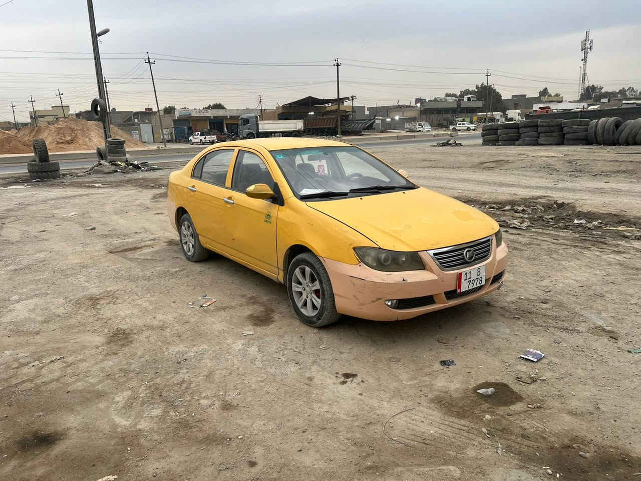 السلام عليكم ليفان 620للبيع 2011رقم بغداد انكليزي مصفره هيئه وغرامه كير عادي مكينه وكير وصدر كفاله وتخم تاير مكاني بغداد سياره جاهزه على اخر حبايه وين ميعجبك ترايك السعر 37وبيها مجال ***********
