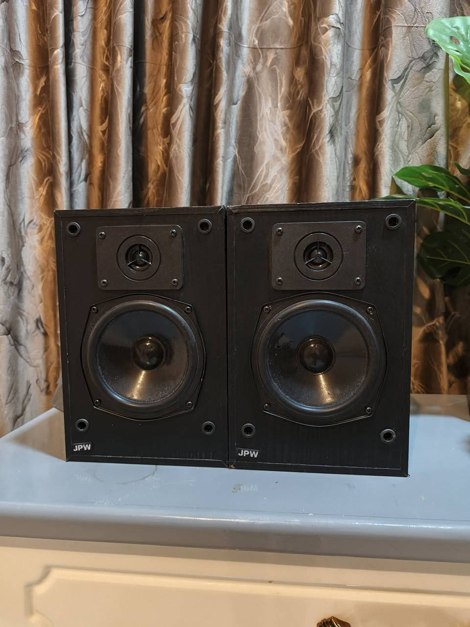 السلام عليكم ورحمة الله وبركاته
سماعات ميني مونتر 
نظاف جدأ 
70 واط
صناعة انجليزية 
30 مع التوصيل


**إذا كنت صاحب هذا الإعلان وتريد حذفه لأي سبب، رجاءا أرسل رسالة إلى الدعم الفني**